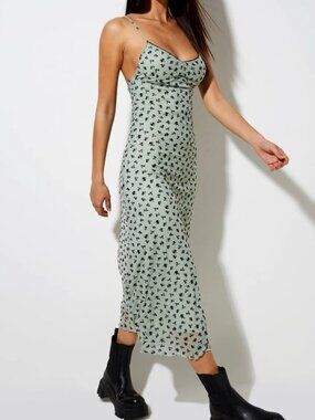 motel rocks green floral dress Larin Midi Dress in Floral Field Green main image 0